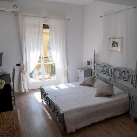 Beautiful Floral Apartment On Navigli Μιλάνο Εξωτερικό φωτογραφία