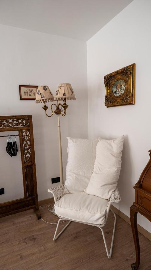 Beautiful Floral Apartment On Navigli Μιλάνο Εξωτερικό φωτογραφία